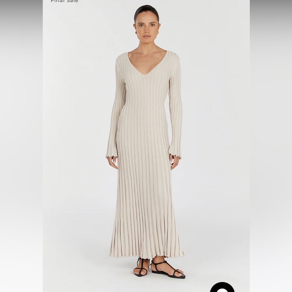 Dissh  knitted dress. New🛍️